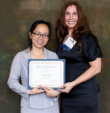 Left to Right: Bich Pham and Pamela Yeagley